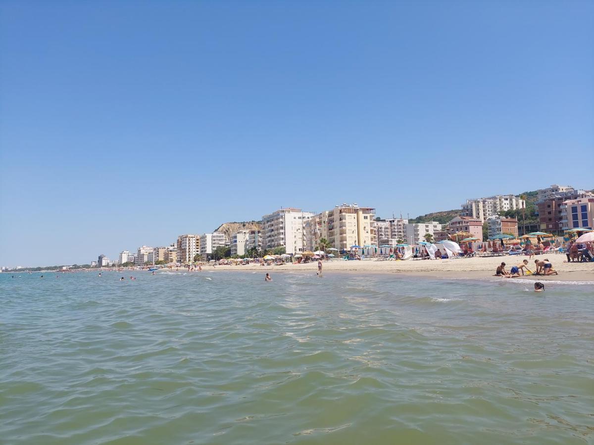 Golden Beach Apartments Драч Екстериор снимка