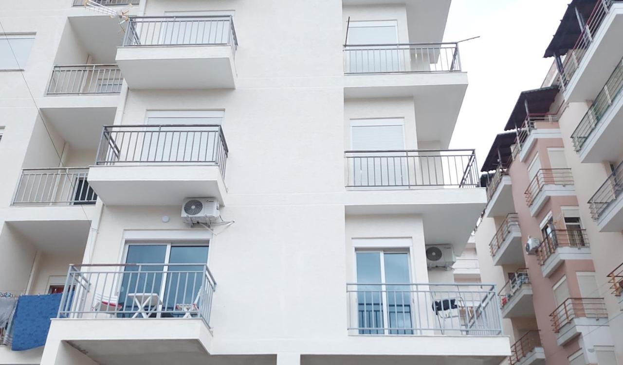 Golden Beach Apartments Драч Екстериор снимка