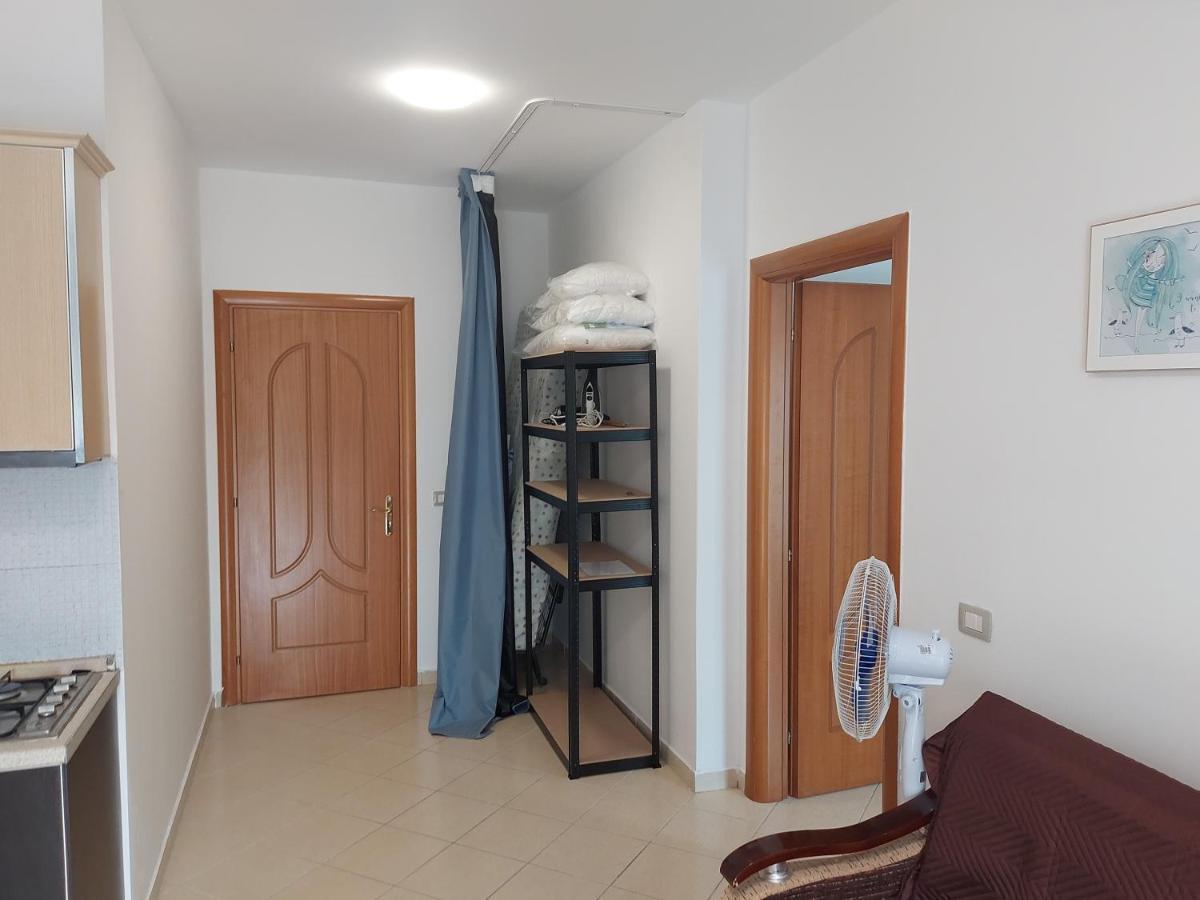 Golden Beach Apartments Драч Екстериор снимка
